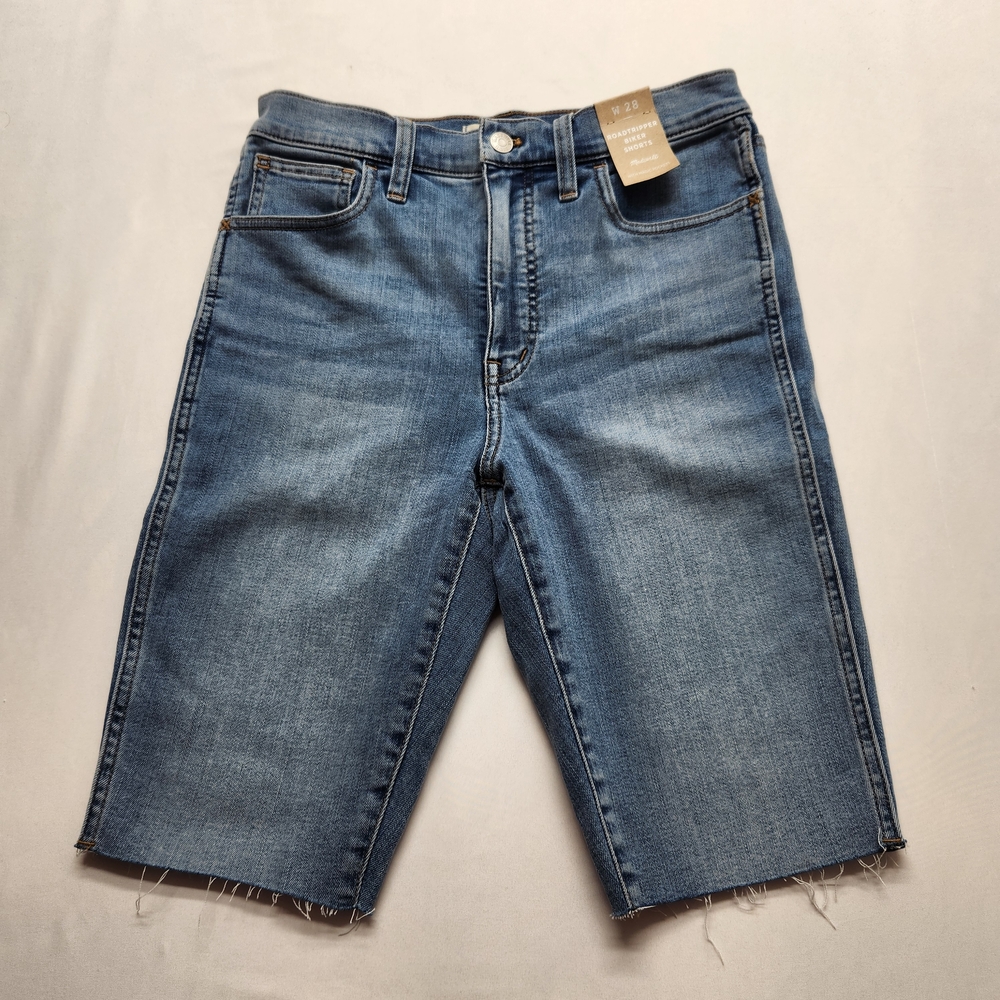 ⭐️NWT Madewell Roadtripper Denim Biker Shorts High Rise Cutoff Jorts Blue 28 M